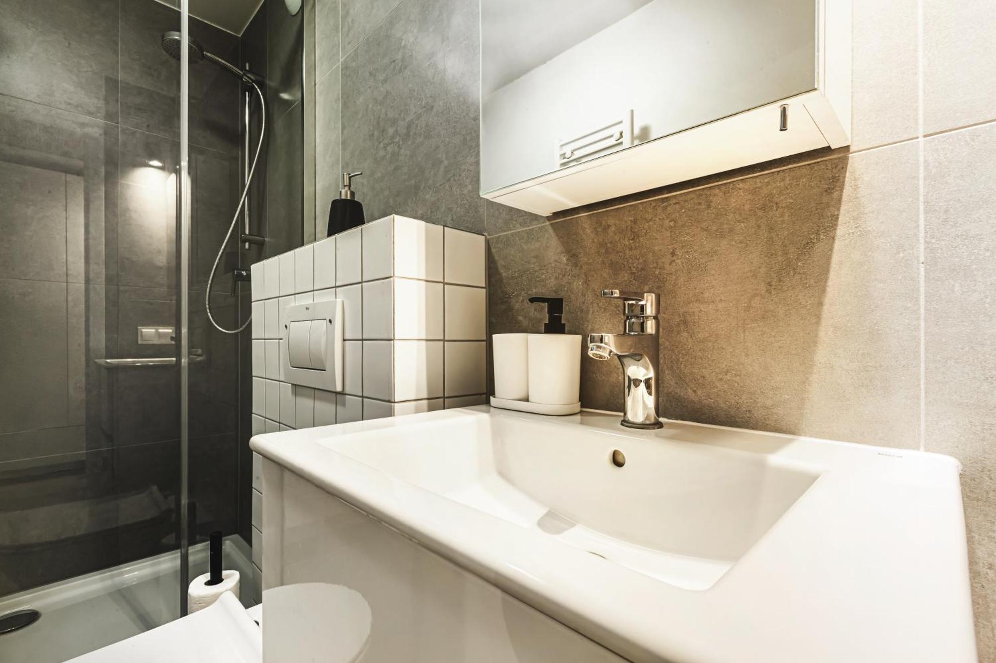 Komfort W Centrum Z Klimatyzacja วรอตซวาฟ ภายนอก รูปภาพ